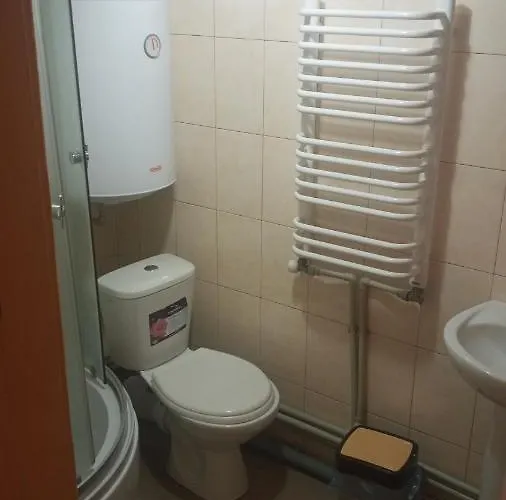 біля лісу Slawske