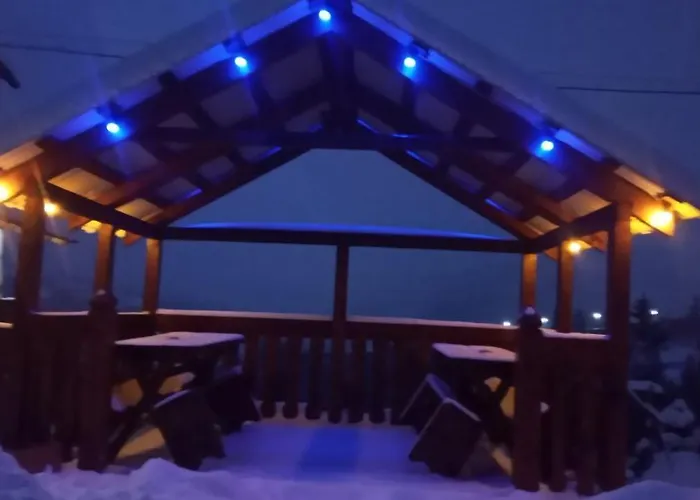 Apartment біля лісу