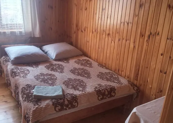 アパート біля лісу スラブスク
